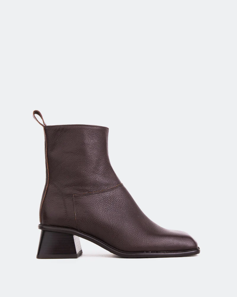 Sale Boots